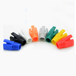 彩色环保材料聚氯乙烯<span class=keywords><strong>CAT7</strong></span> 8P8C RJ45连接器插头靴盖以太网连接器<span class=keywords><strong>CAT7</strong></span>/8护套