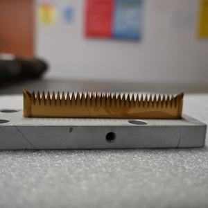 2025 lưỡi dao răng cưa cho Gói Túi Nhựa thực phẩm và máy giấy gói - Product Image 1