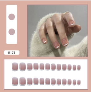 2024เล็บปลอมสูตรน้ำแบบใหม่ทันสมัยลอกออกง่ายคุณภาพเยี่ยมคุ้มค่ากับหลายสีที่ปราศจากแสงยูวี - Product Image 3