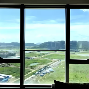 KT110 High-quality Aluminum Sliding <strong>Window</strong> with Three-layer Glass Explosion-proof and Hurricane-resistant Ventanas Antiruido.