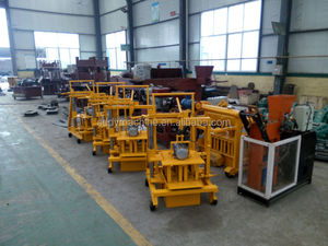 Máy Làm Gạch Rỗng Di Động QT 40-3 C Giá Rẻ Nhất Giảm Giá Mạnh 2022 Không Cần Pallet - Product Image 5