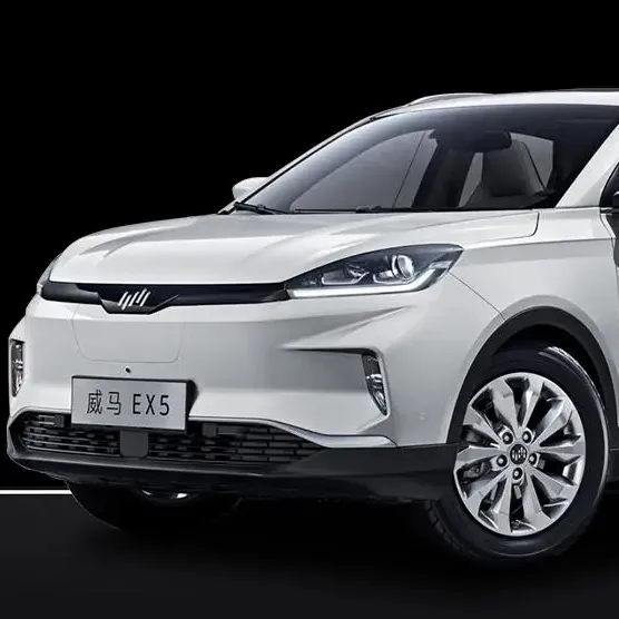 سيارة SUV x5 جديدة منخفضة السعر للبالغين طاقة جديدة عالية السرعة تعمل بالطاقة الشمسية