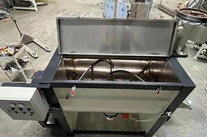 带螺旋给料机输送机的给料和混合卧式双带混合器 - Product Image 6