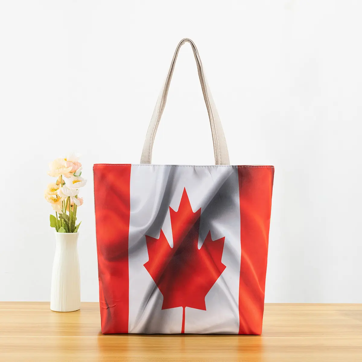 לוגו מותאם אישית סיטונאי עמיד למים תיק בד תיק קנדה מפת דגל קנדה תיק בד