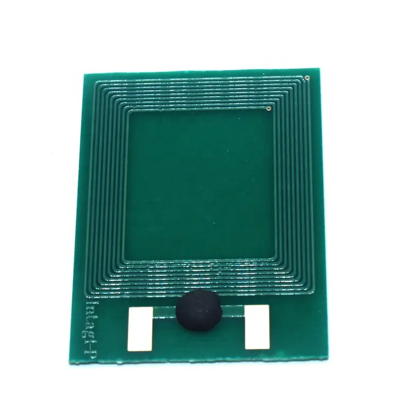 Etiquetas NFC Tap to Go personalizadas de fábrica con antena PCB 13,56 MHz Implante de chips NFC de proximidad para embalaje de marca Cartel inteligente de negocios