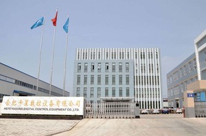 Промышленный новый дизайн JKA6090 автоматическая загрузка и разгрузка планшетный резак с лазерной защитой - Product Image 6