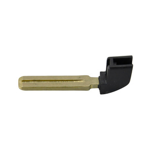 Fabrika doğrudan satış uzaktan fob araba anahtarı kabuk araç tuşları Toyota için yedek küçük anahtar - Product Image 1