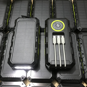 Carica 4 dispositivi 5W Wireless a carica rapida Powerbank solare 30000Mah costruire In pannello solare banca di energia caricabatterie solare - Product Image 3