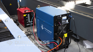 CNC-Plasmas chneide maschine mit profession eller Programmier software für die Blech bearbeitung
