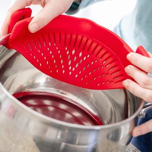 Kitchen Gizmo Snap <strong>Strain</strong> <strong>Pot</strong> Strainer and Pasta Strainer Adjustable Silicone Clip on Strainer for <strong>Pots</strong> - Product Image 6
