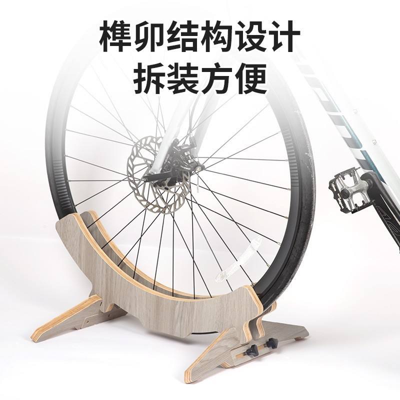 Des modèles réglables sont disponibles pour les autoroutes et les routes de montagne.