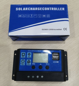 12V 24V regolatore pannello solare con Display LCD regolabile Dual USB Timer impostazione PWM parametro Auto regolatore di carica solare 30a