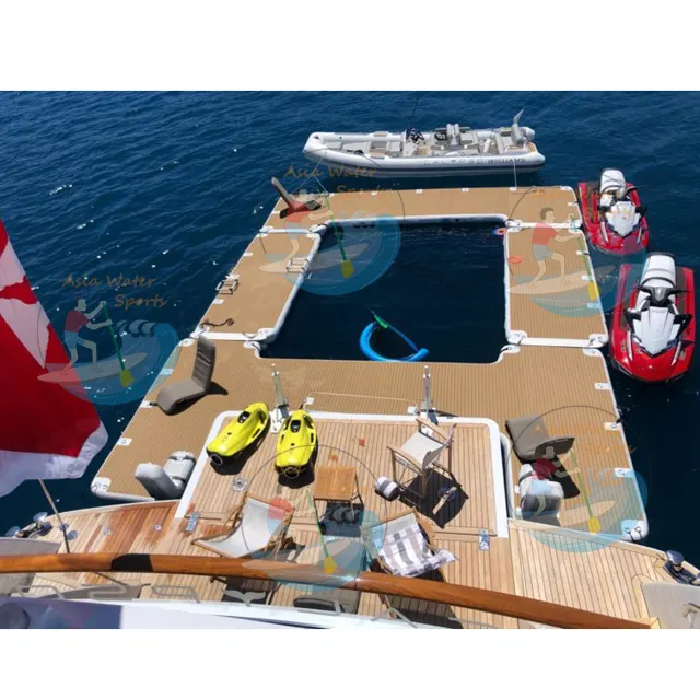 Piscina gonfiabile del mare della piscina gonfiabile del mare dell'oceano del galleggiante dello stagno dell'yacht del tessuto a doppia parete con la rete per l'yacht