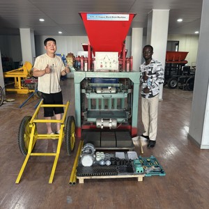 Hot Bán Xuất Khẩu Sang Nigeria Tùy Chỉnh Gạch Loại Xi Măng Khối Tạo Thành Máy Đa Dạng Khuôn Gạch Máy Làm - Product Image 6