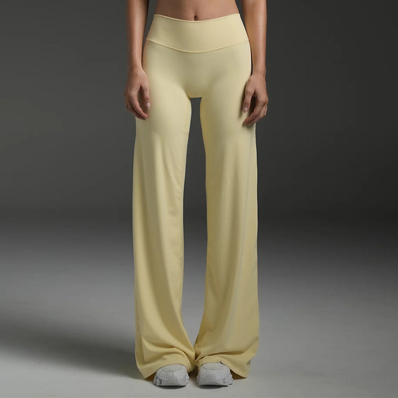 Pantalon jaune bébé