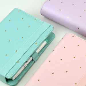 Libreta con estampado de estrellas doradas, carpeta organizadora de anillas con banda elástica, A5, 6 unidades