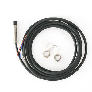 Çin gömme DC 3/4 teller M18 dijital endüktif yakınlık sensörü 2m Pvc kablo ile - Product Image 3