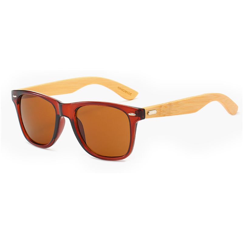 Cadre brun avec lentille marron