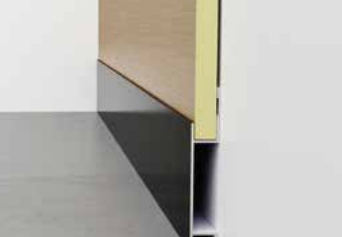 Surface-Mounted Skirting Board