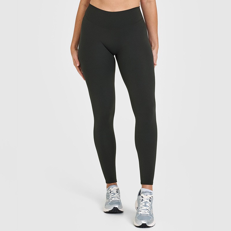 Black leggings