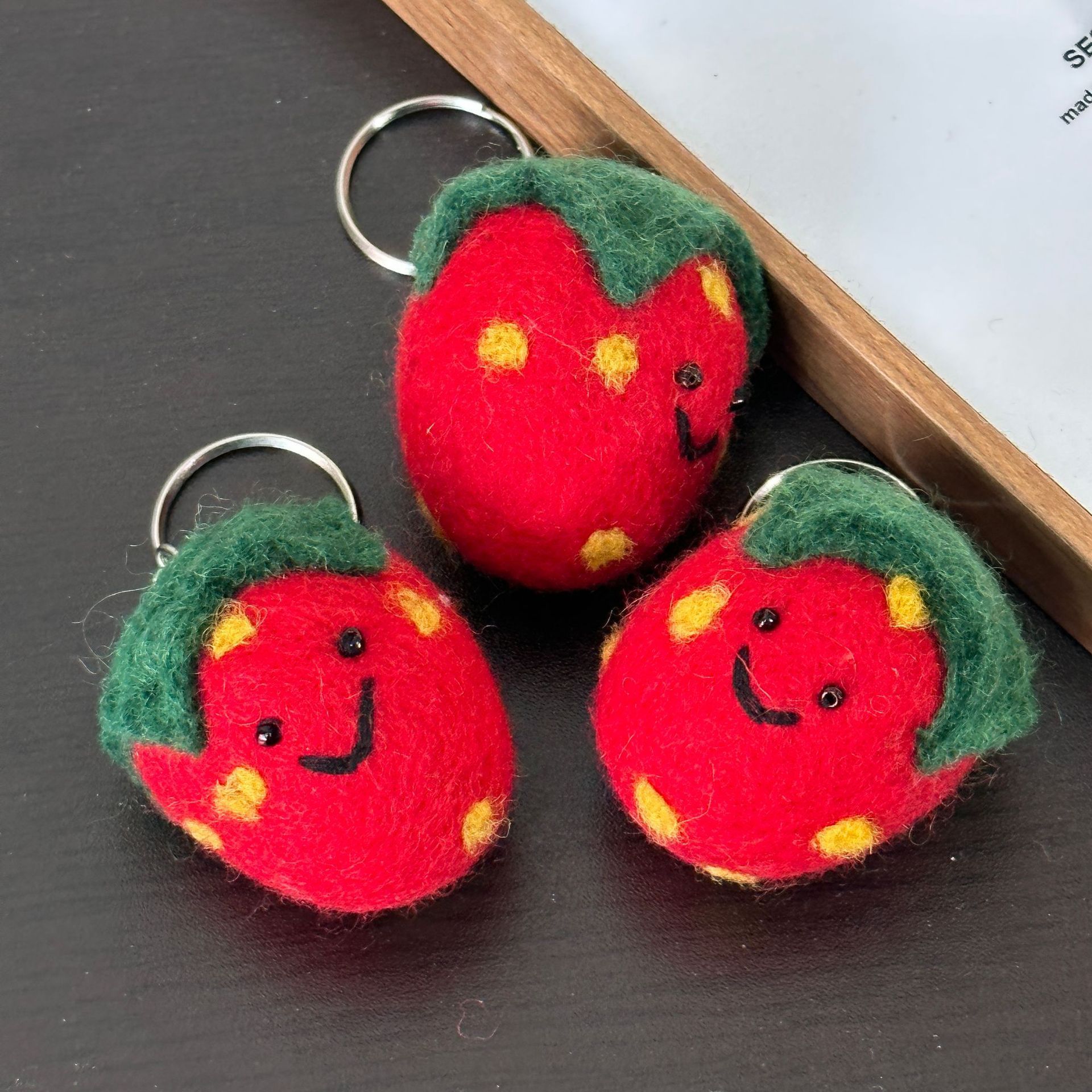 Porte-clés en feutre de laine Fruits * 10