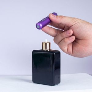 Fine Mist Spray Nozzle Is Durable and Wearable. Carry <strong>It</strong> with You at Any Time. Refill 5ml <strong>Perfume</strong> Separately - Product Image 5