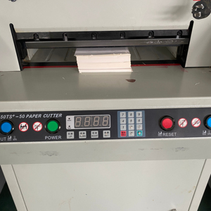 Program kontrol sistemi ile ikinci el 450 küçük kağıt kesici - Product Image 2