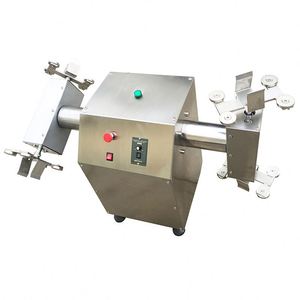 Fazendo figuras ocas Chocolate Egg Mould Spinning <span class=keywords><strong>Machine</strong></span>