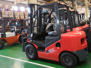 Nuovo stato inutilizzato 2.5 Ton attrezzature per la movimentazione del materiale CPCD25 carrello elevatore per il carico di scarico - Product Image 2