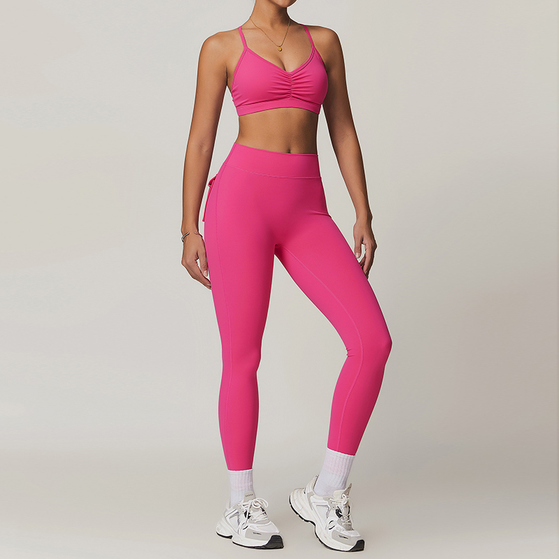 Pink bra&leggings