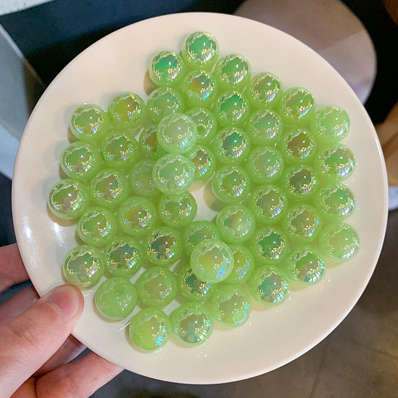 สีเขียว