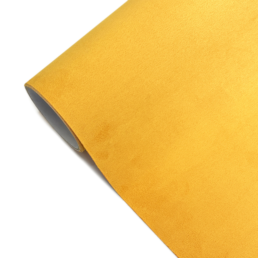 Amarillo claro