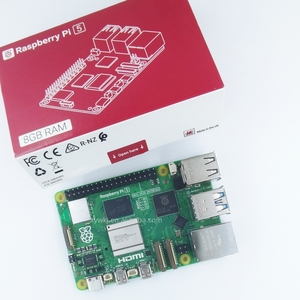 Originale in Stock lampone Pi5 modello B 4GB 8GB 64 bit 2.4 GHz 800 MHz lampone Pi 5 4GB 8GB