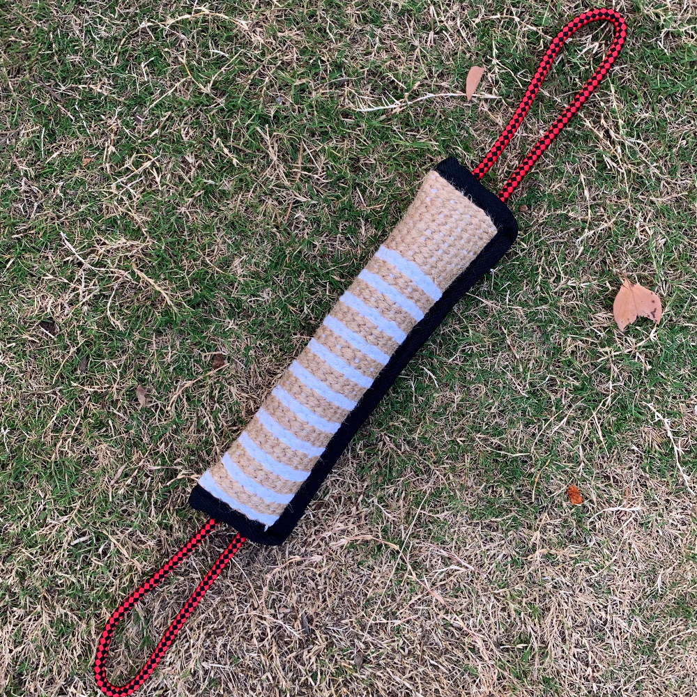 Horizontal striped round rope