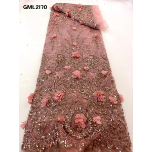 薄纱天鹅绒粉色蕾丝面料3d串珠花卉补丁装饰新娘纱丽与厚重石材作品