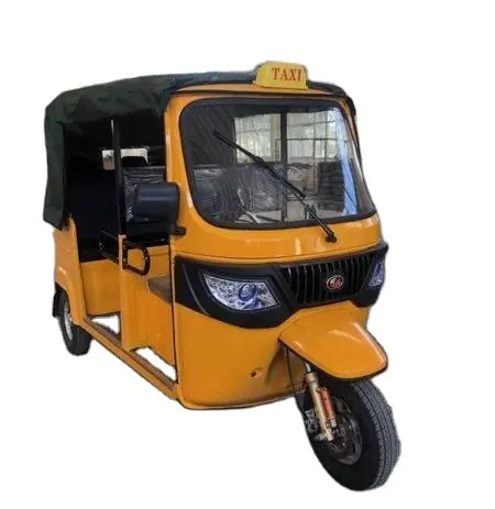 Triciclo con motor de 3 pasajeros de Liberia, triciclo con motor de TV, triciclo con motor Keke Bajaj para África