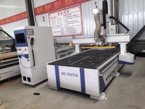 Máquina multifunción para fabricar armarios de muebles LU DIAO, enrutador Atc Cnc 1325, máquina de grabado para carpintería - Product Image 6