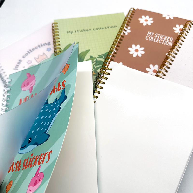 หนังสือเก็บสติกเกอร์