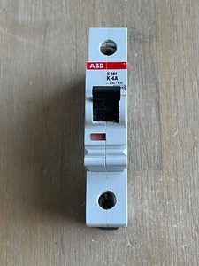Nuovo e originale Plc S281 K4A interruttore 1 POLE 4A 230400V PLC Controller di programmazione - Product Image 2