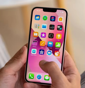 Unlocked 13th Generation Used <strong>Apple</strong> Phone with 5G Cellular 128GB Storage Smart Features-US Version - Product Image 3