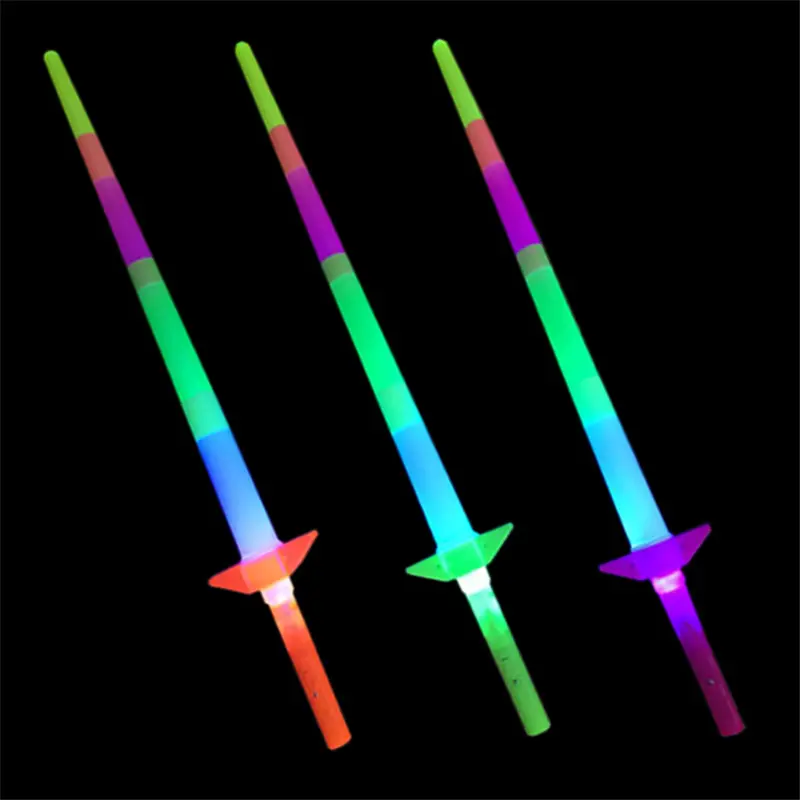 Neue kreative Regenbogen-Laser-Schwert-Verlängerbare Leuchtspiele Kunststoff Teleskop-Blitzstäbchen Led-Sticks-Party für Kinder
