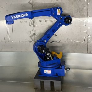 6轴机械臂Yaskawa AR1440用于焊接12千克有效载荷1440毫米达到快速准确的弧焊机器人与MIG焊机