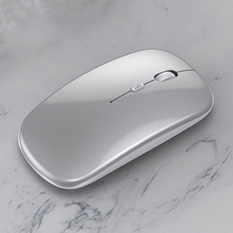 Souris argentée