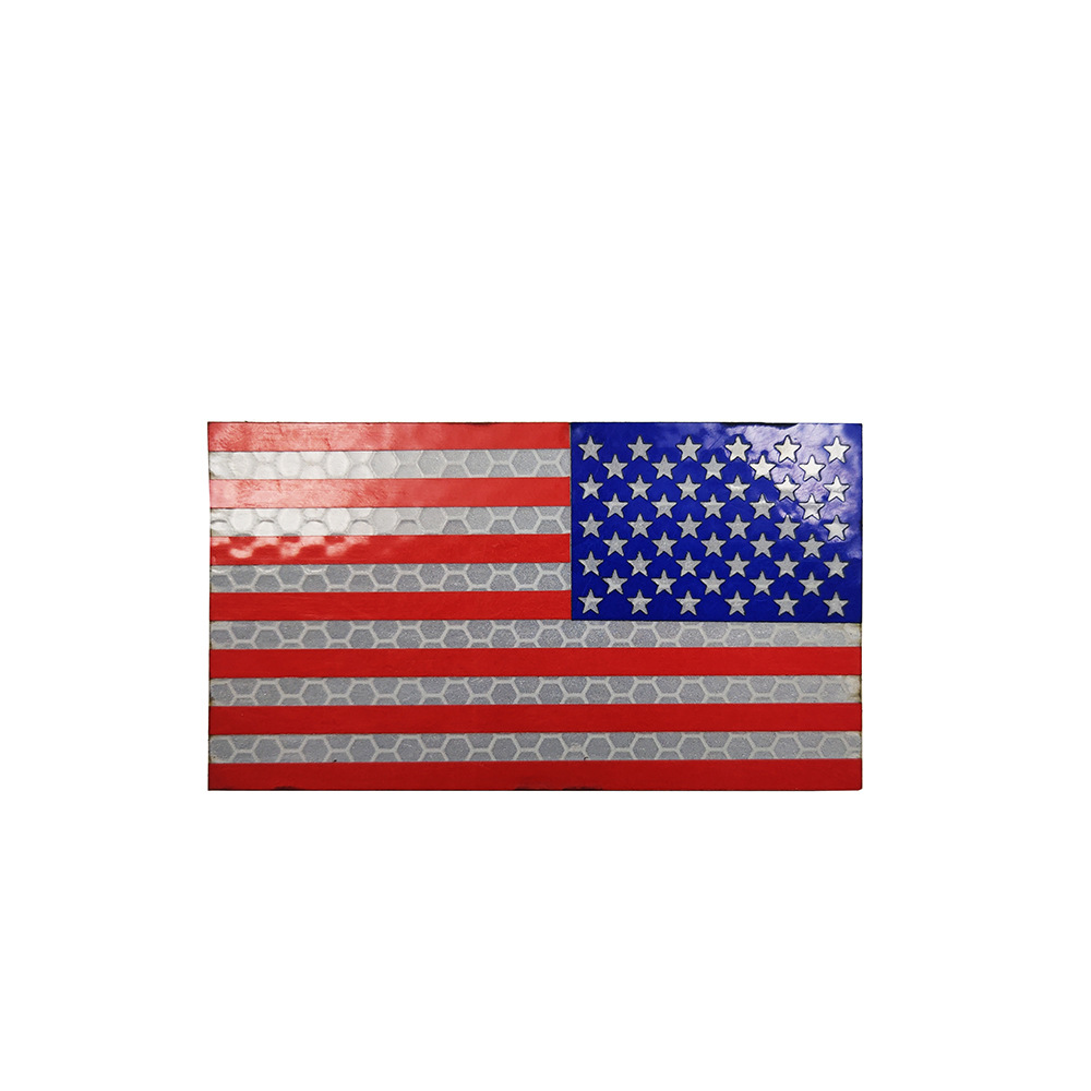 M00004-11b reflective usa (solid red right)
