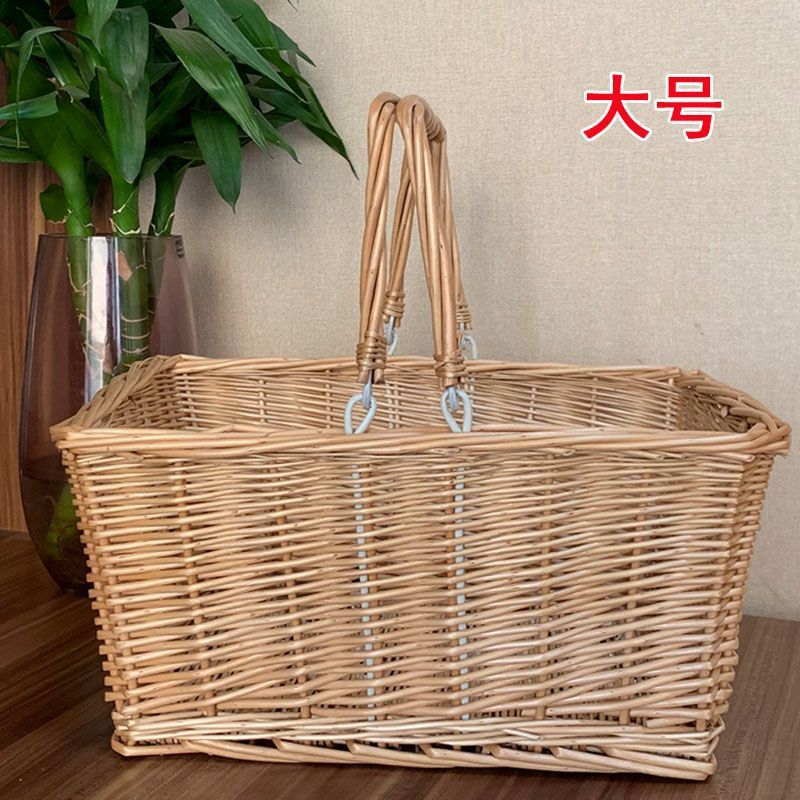 Natural wood-colored bare baskets - quality control