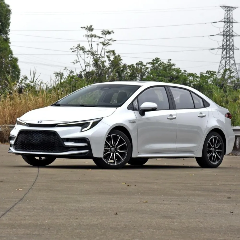 2023 marka yeni araba Toyota sale benzinli elektrikli hibrid 1.8L toyota sale satılık ucuz fiyat