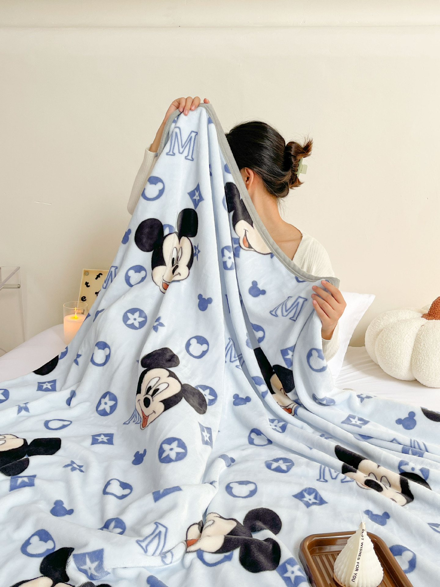 มิกกี้หรูหราน้ำหนักเบา