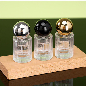 Taşınabilir 15ml cam parfüm Atomizer Mini silindir boyutu parfümler için yuvarlak şapka şişe ile pompa püskürtücü için - Product Image 1