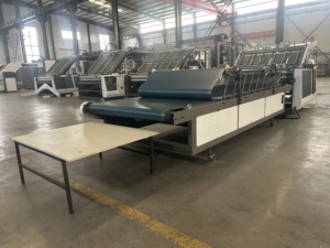 Máquina automática mejor fábrica excelente máquina laminadora de flauta semiautomática troquelado con función de configuración de alta velocidad - Product Image 2