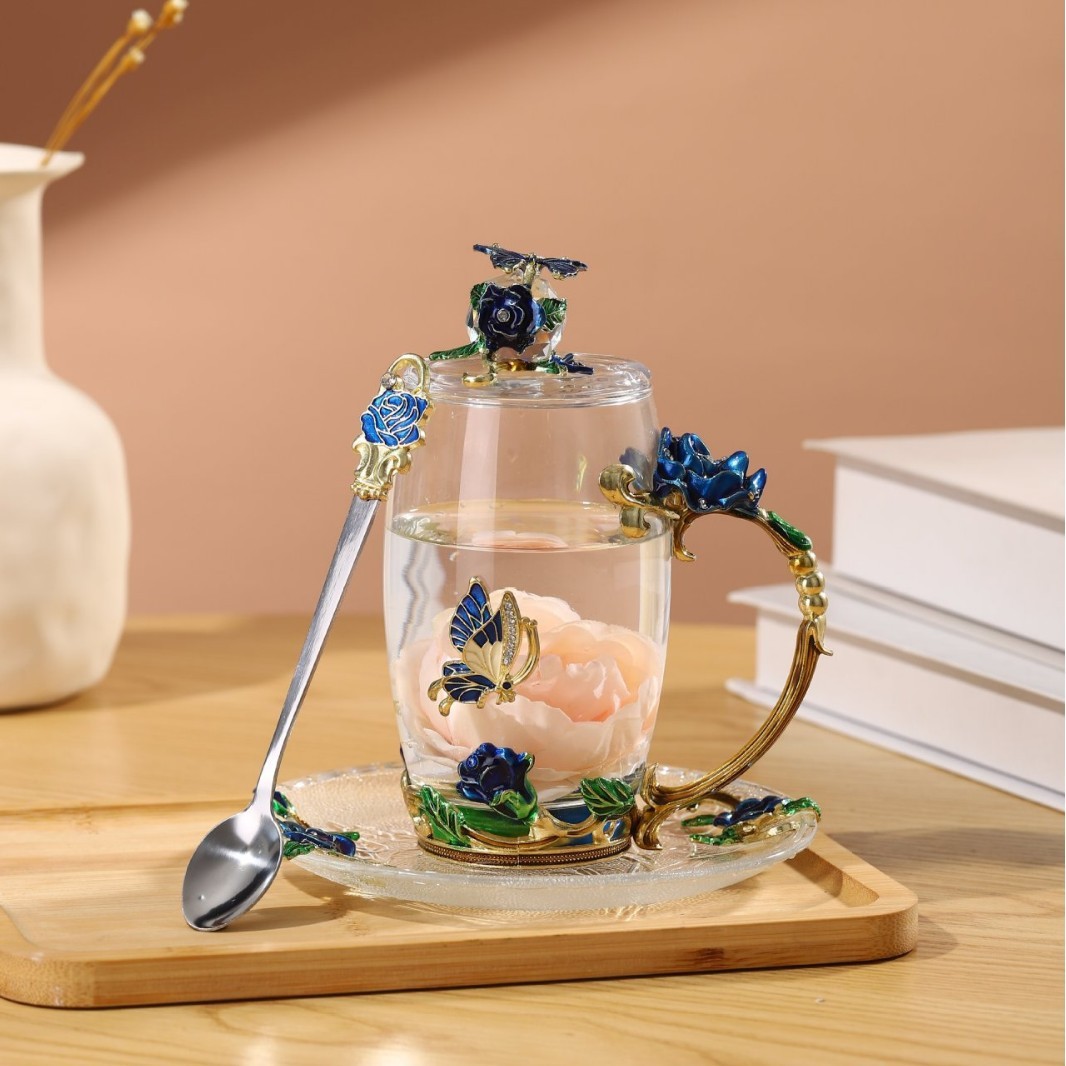 Taza alta Blue Rose con cuchara, tapa y platillo (embalaje de espuma)